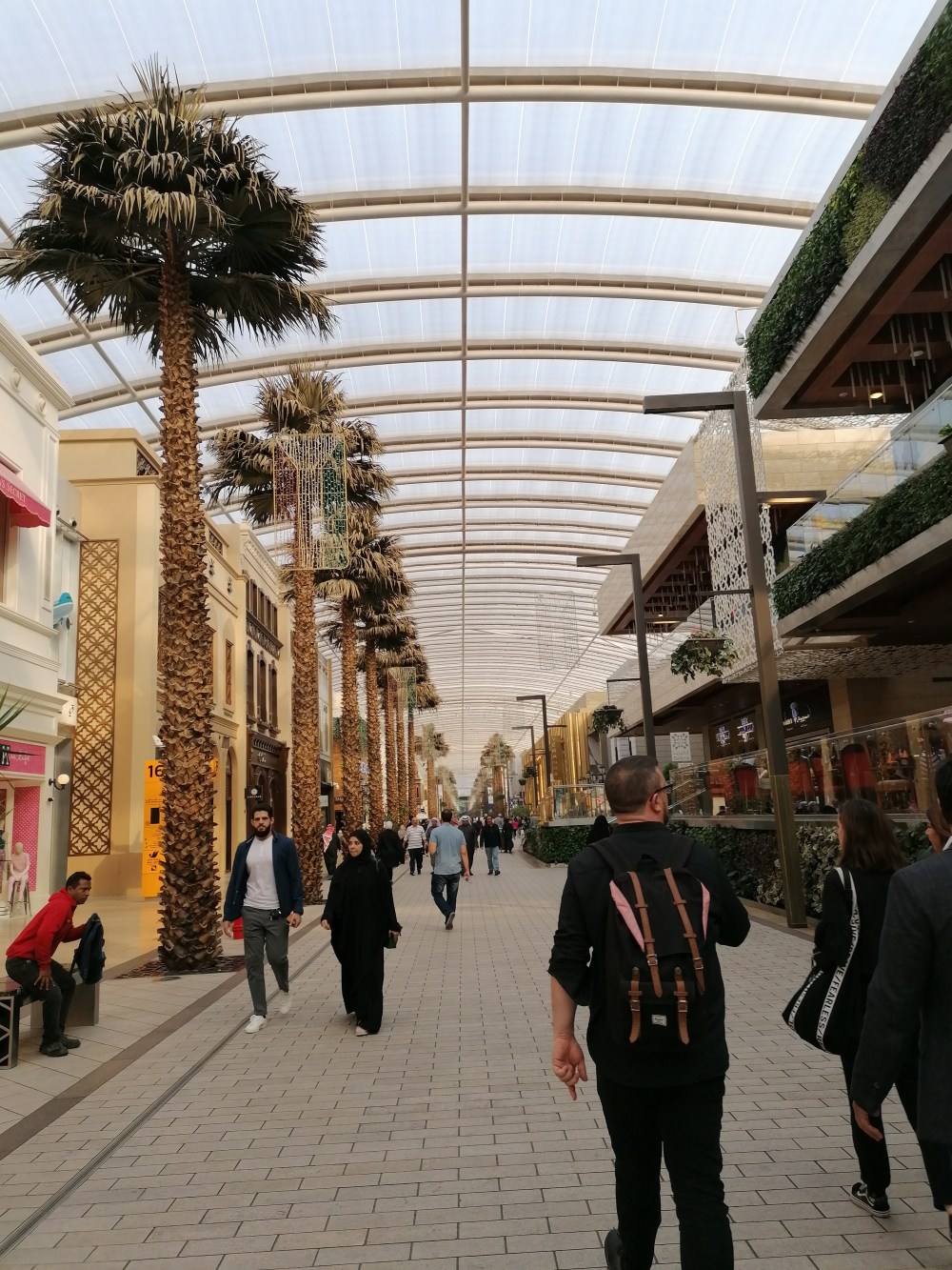 KUWAIT AVENUES MALL